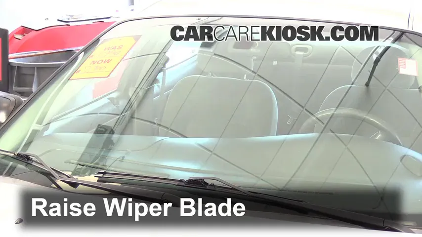 2005 Mercury Sable GS 3.0L V6 Sedan Windshield Wiper Blade (Front)